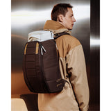 Db Journey Hugger Backpack | Cappuccino & Forest Green