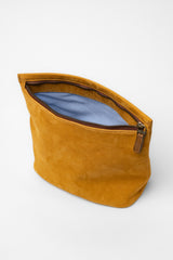 Moore & Giles Reclaimed Large Zip Pouch | Griffin Camel Heirloom Oak
