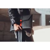 DB Journey The Proper Laptop Sleeve 15" | Black/Red