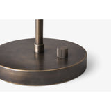 &Tradition Copenhagen Table Lamp SC13 | Satinized Opal Glass/Bronzed Brass