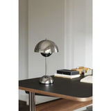 &Tradition Flowerpot Table Lamp Portable VP9