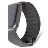 decoded-leather-magnetic-traction-apple-watch-strap-42mm-44mm