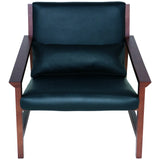 Nuevo Bethany Lounge Chair | Black HGSD466