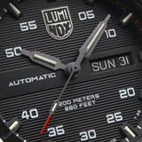 Luminox MASTER CARBON SEAL AUTOMATIC 3860 SERIES XS.3875 | NBR Red