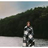 Faribault Oversized Buffalo Check Wool Blanket King | White/Black