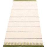 Pappelina Belle Woven Plastic Washable Rug With Double Folded Hemmed Edge