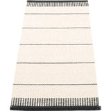 Pappelina Belle Woven Plastic Washable Rug With Double Folded Hemmed Edge