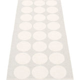 Pappelina Hugo Woven Plastic Washable Rug With Double Folded Hemmed Edge