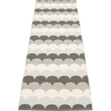 Pappelina Koi Woven Plastic Washable Rug With Double Folded Hemmed Edge