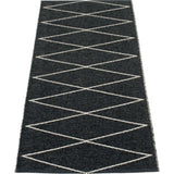 Pappelina Max Woven Plastic Washable Rug With Double Folded Hemmed Edge
