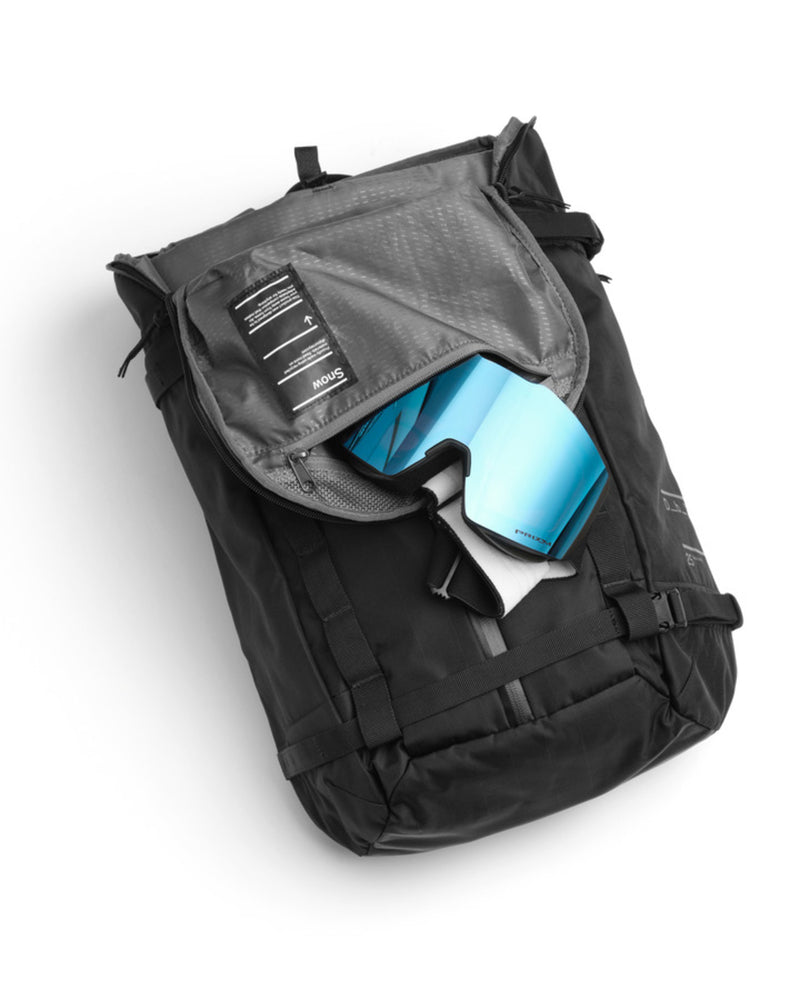 Db Journey Backcountry Backpack 25L | Black Out