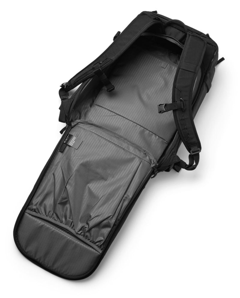 Db Journey Backcountry Backpack 25L | Black Out