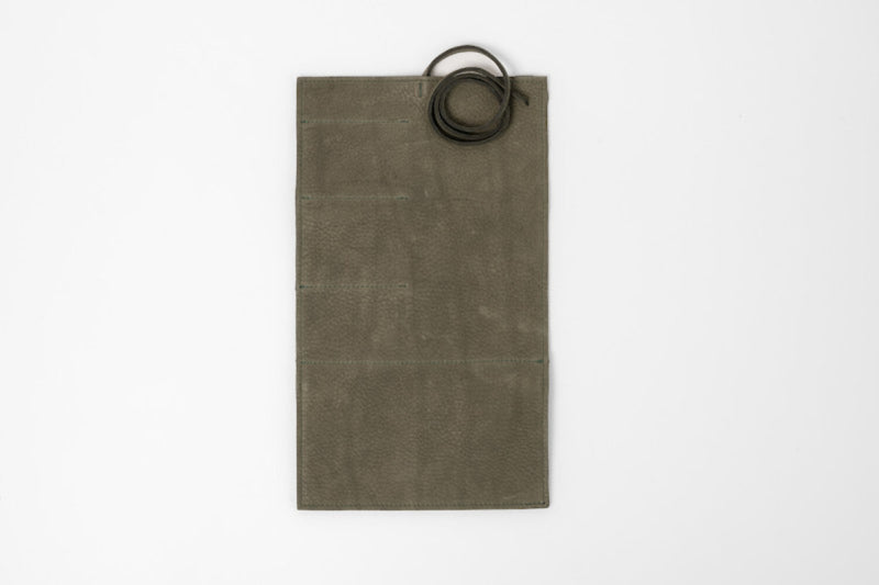 Moore & Giles | Travel Roll