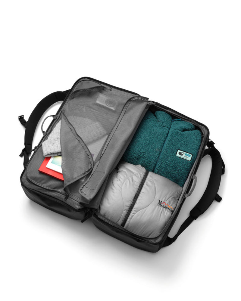 Db Journey Roamer Pro Split Duffel | Forest Green & Black Out