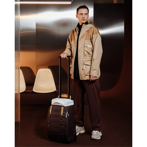 Db Journey Hugger Roller Bag Carry-on 40L- Cappuccino