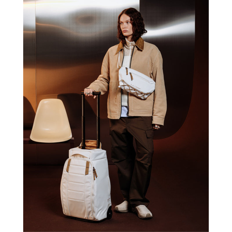 Db Journey Hugger Roller Bag