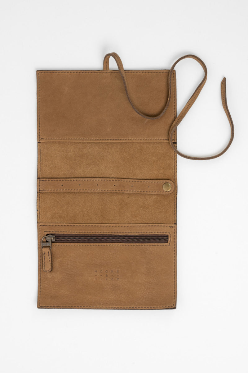 Moore & Giles | Jewelry Roll Hunting