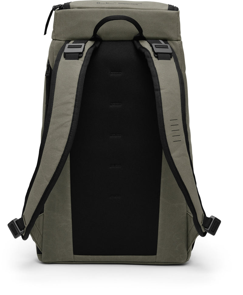 Db Journey Hugger Backpack | Forest Green & Clean Slate