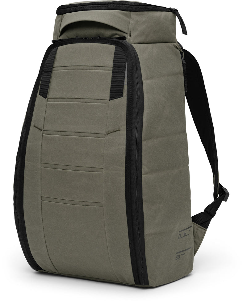 Db Journey Hugger Backpack | Forest Green & Clean Slate