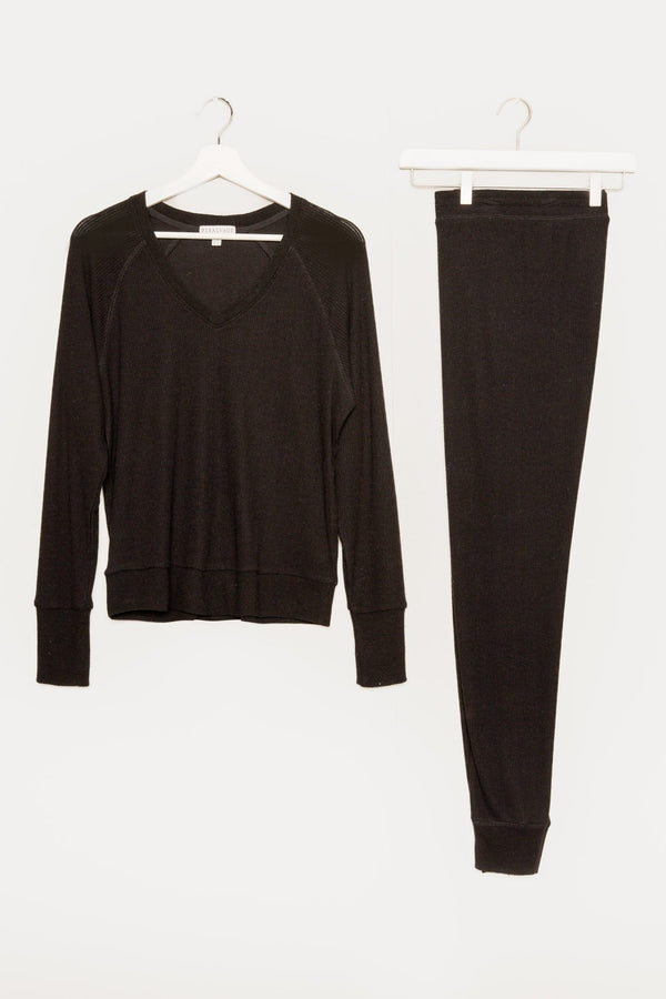 Textured Essentials Lounge Set