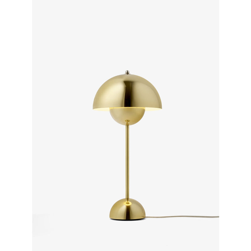 &Tradition Flowerpot Table Lamp VP3