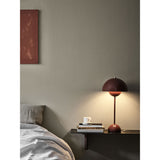 &Tradition Flowerpot Table Lamp VP3