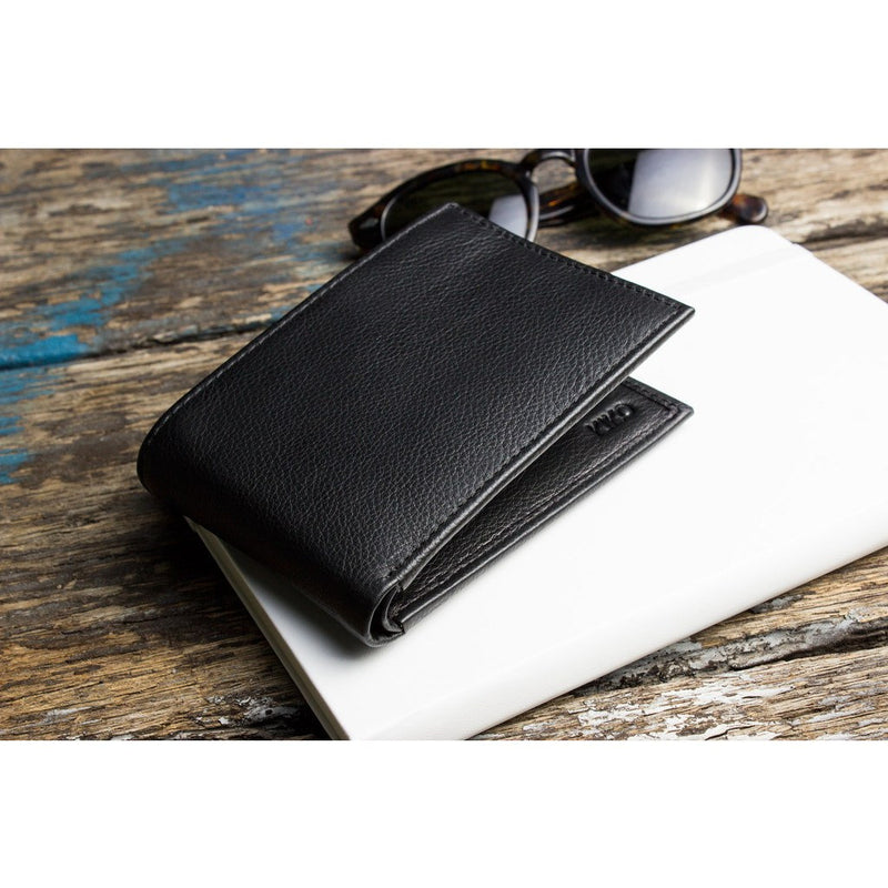 Kiko Leather Traditional Bi-Fold Wallet | Black 127blk