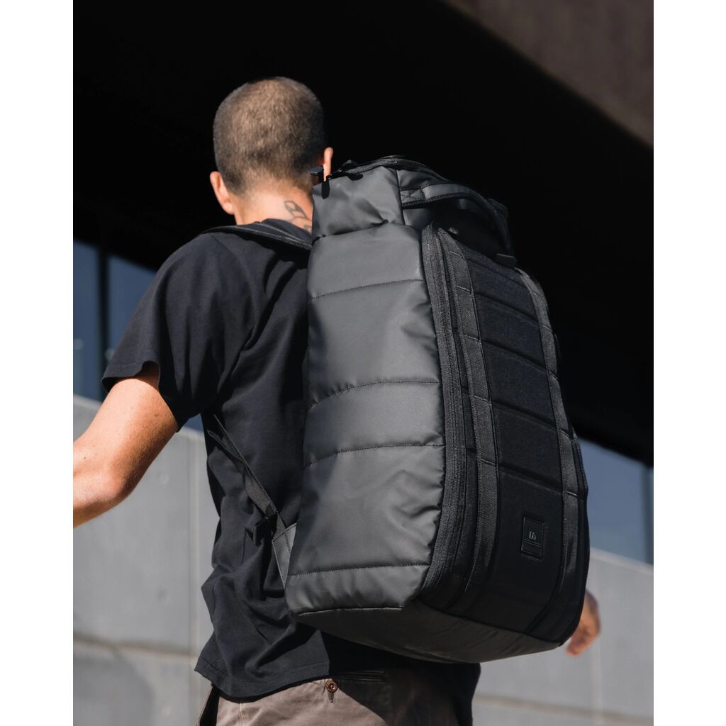 Db Journey Hugger Backpack | 25L – Sportique