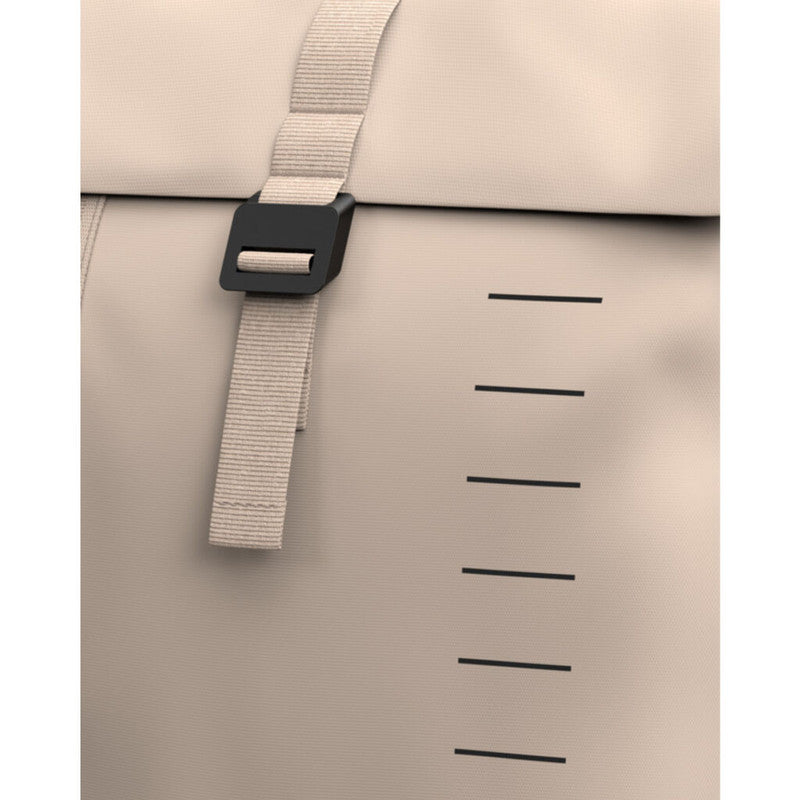 Db Journey Essential Backpack | 12L | Sand Gray