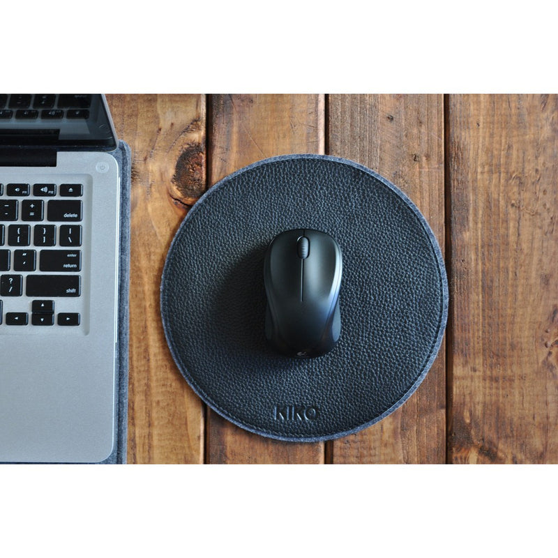 Kiko Leather Tech Pad | Black 215