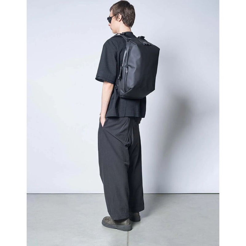 Cote & Ciel Saru Obsidian Daypack | Black