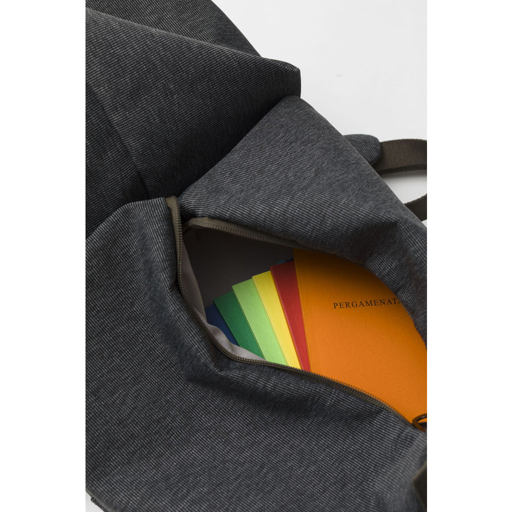 Cote & Ciel Oril Small Grampian Backpack | Grey – Sportique display picture 2
