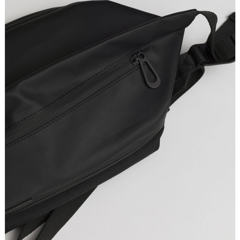 Cote & Ciel Isarau Small Sport Obsidian Sling Bag | Black 28718
