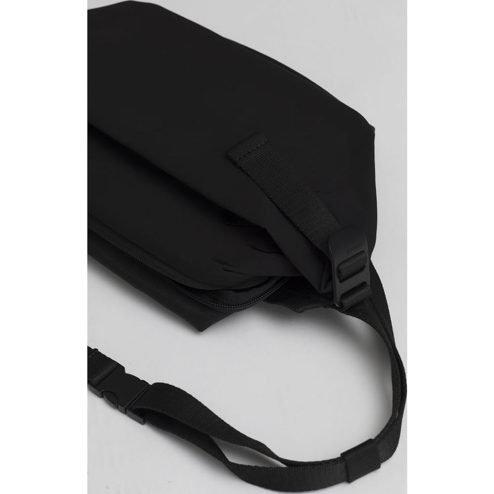 Cote & Ciel Isarau Small Memory Tech Sling Bag | Black – Sportique