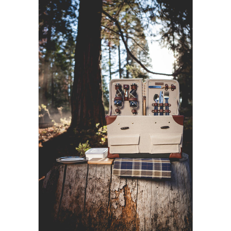 Picnic Time Pioneer Basket