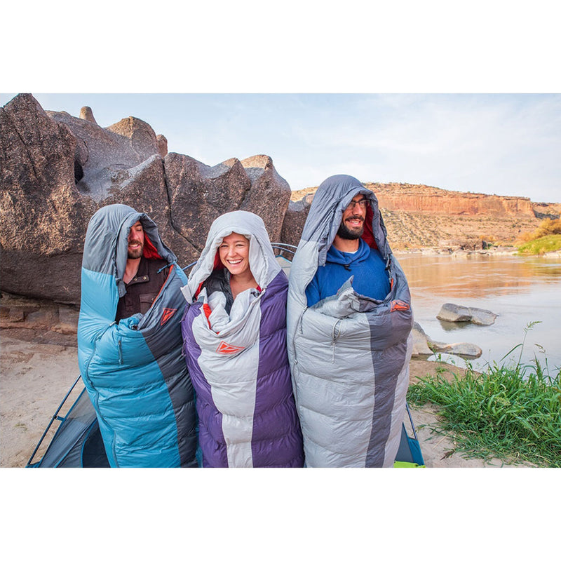 Kelty Cosmic 20 Deg 600 DriDown RH Sleeping Bag - Camping, Hiking & Travel