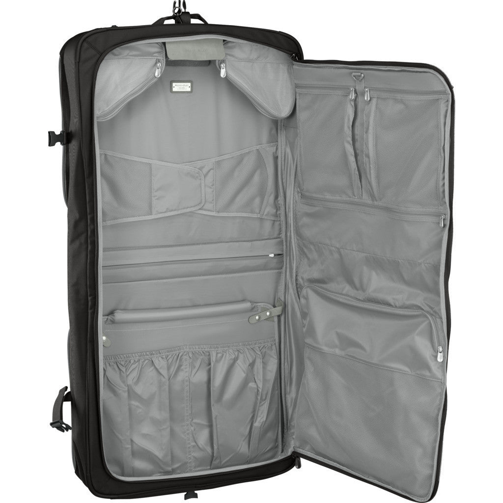 Briggs & Riley Deluxe Garment Bag Black 370 – Sportique