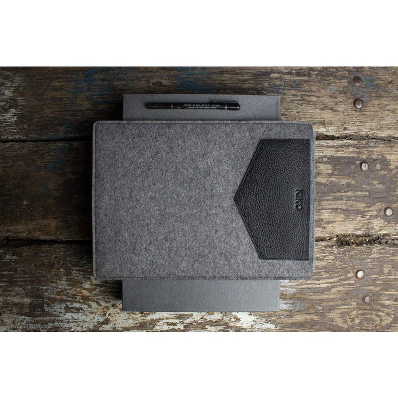 Kiko Leather 13 MacBook Tuck Away Sleeve | Black 500