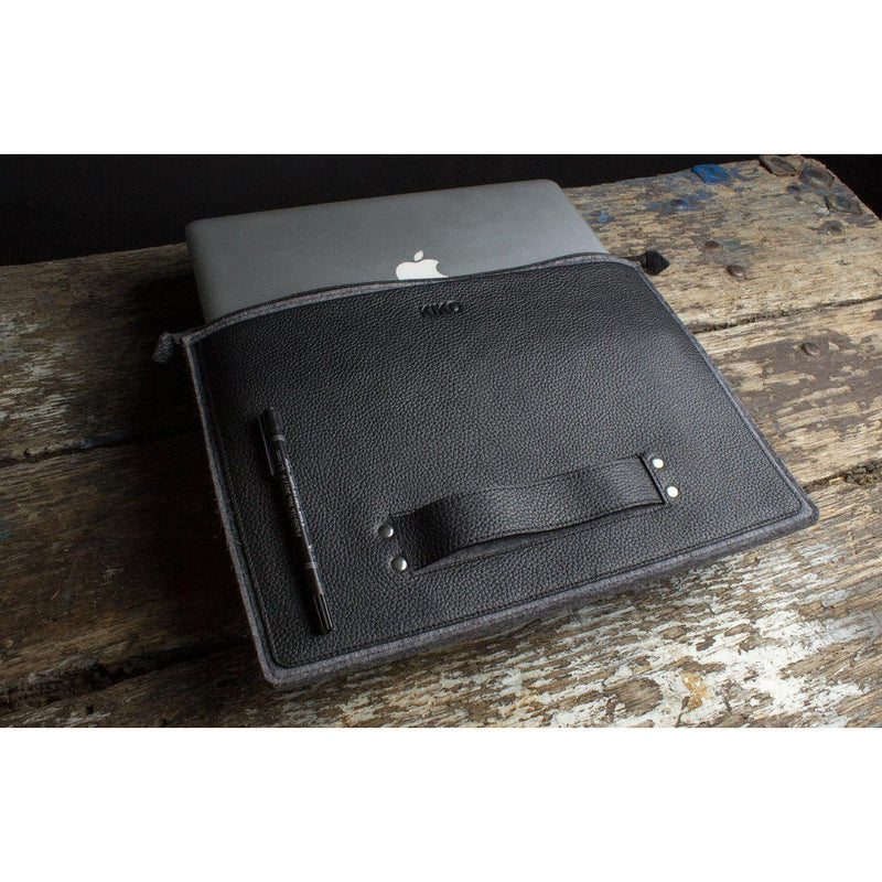 Kiko Leather 13 Macbook Go Case | Black 507