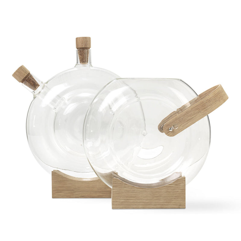 Mater Furniture Handle Vase | Borosilicate Glass/Oak Wood Block & Handle