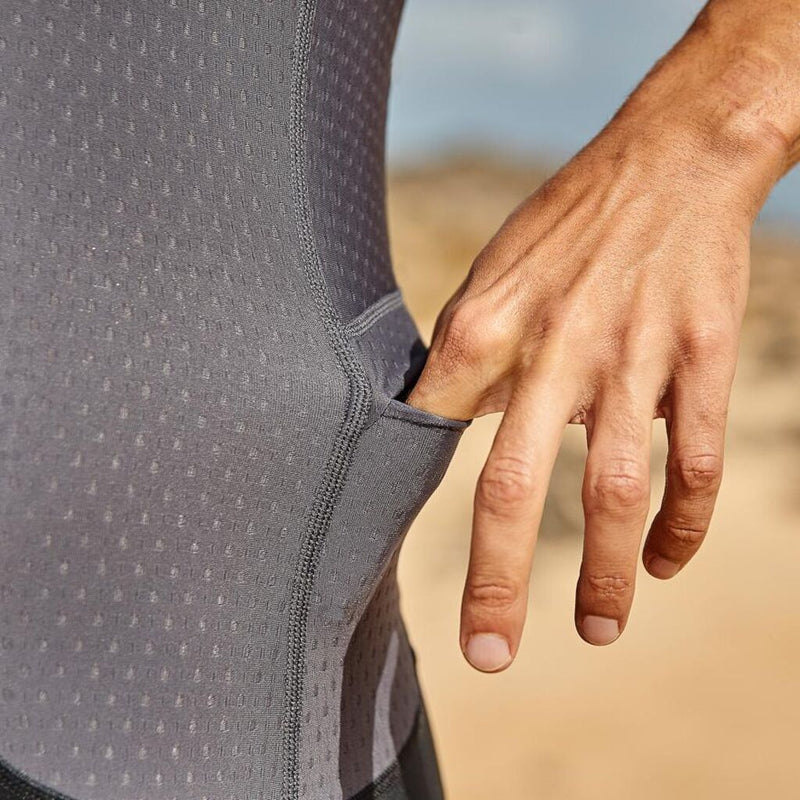 Zone3 Men's Aquaflo Plus Short Sleeve Tri Top | Black/Neon Green