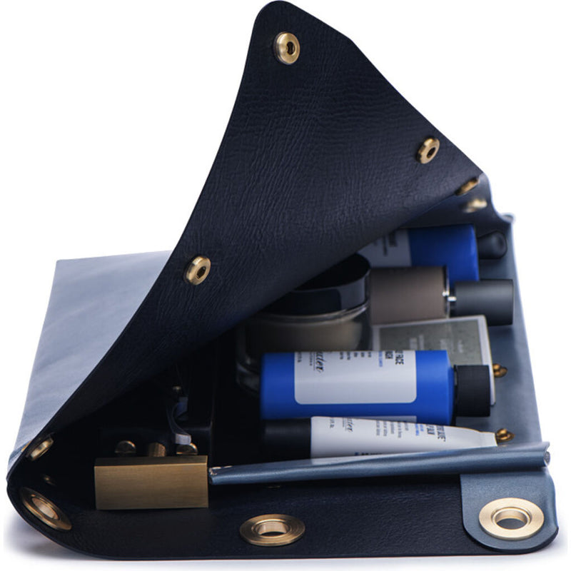 Ezra Arthur Flat Leather Dopp Kit | Navy
