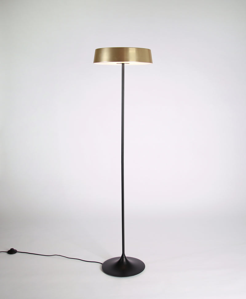 Seed Design China LED Floor Lamp | Matte Brass/Black