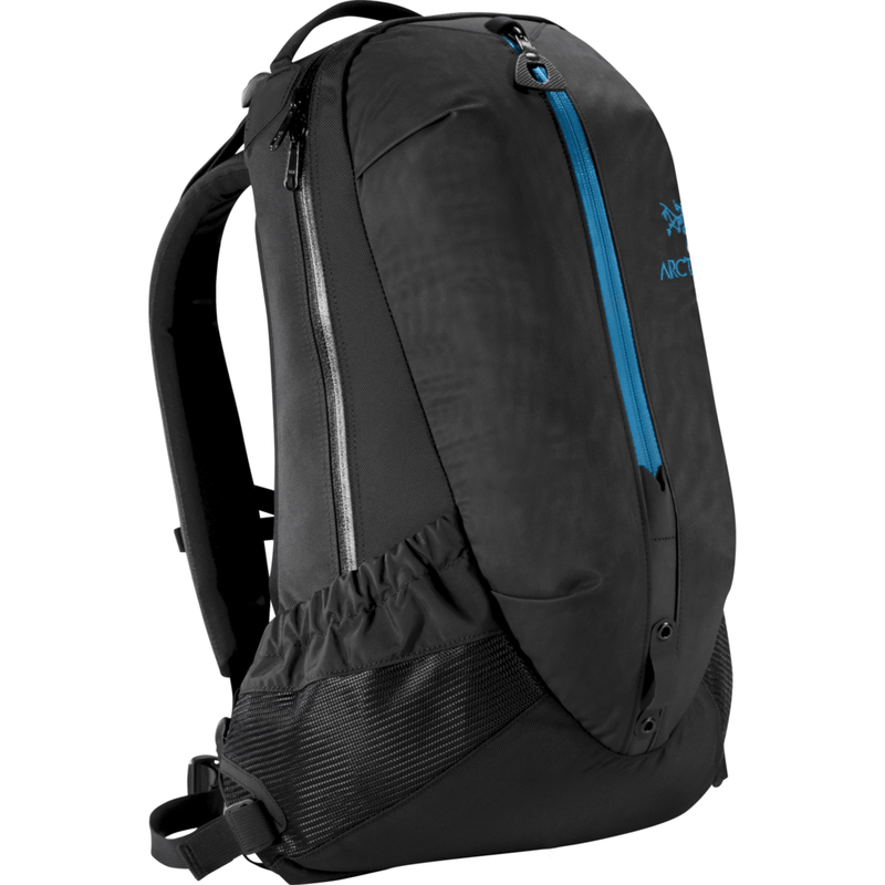 Arc'teryx Arro 22 Backpack | Black/Blue Tetra 226426