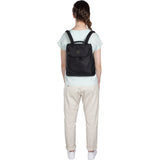 Crumpler Fang Backpack | Black FNG001-B00G40
