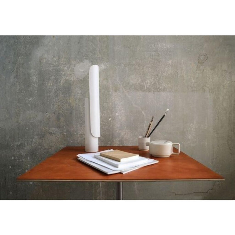 FRAMA T-Lamp Table | White