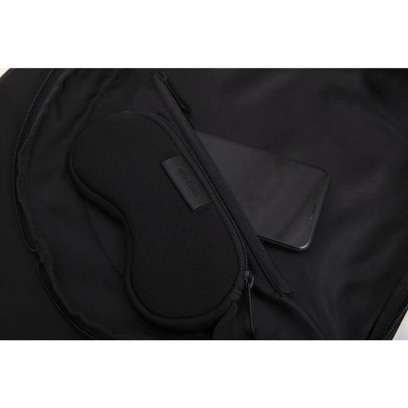 Cote & Ciel Hala S Sleek Crossbody Bag | Black