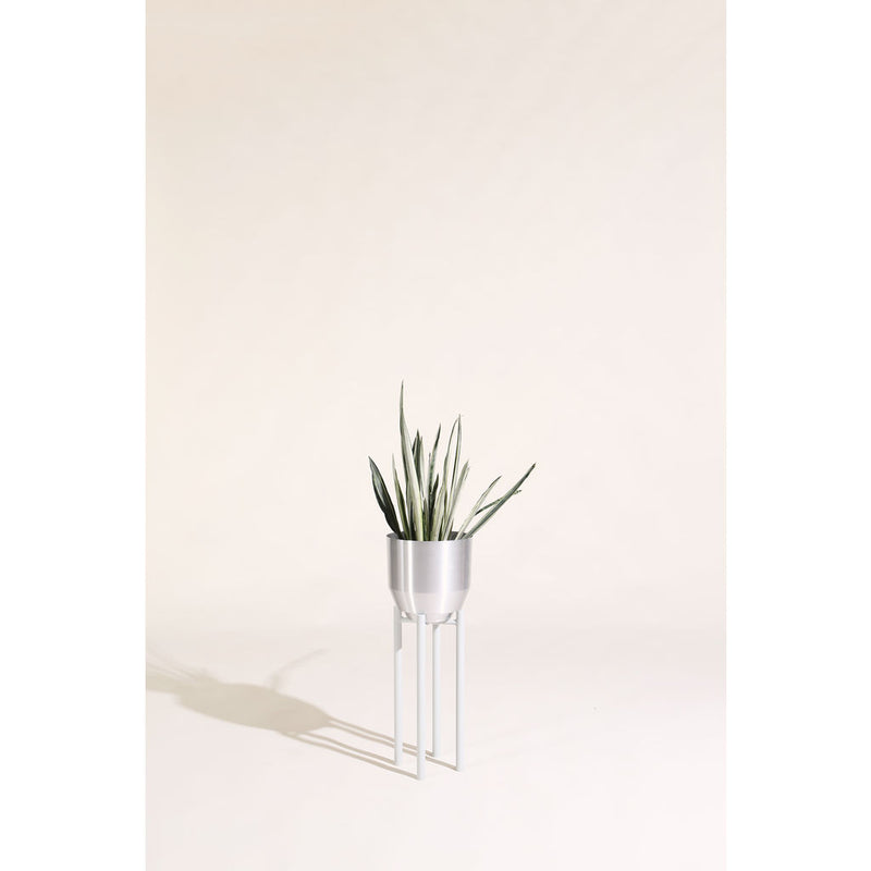 Yield Design Silver Spun Planter