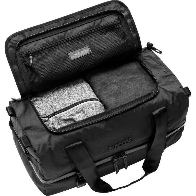 Incase Diamond Wire TRACTO Split Duffel 40  | Black INTR20074-BLK