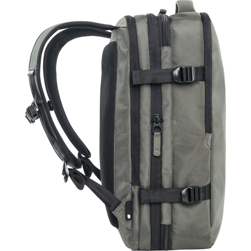 Incase Via Backpack | Anthracite INTR30058-ANT